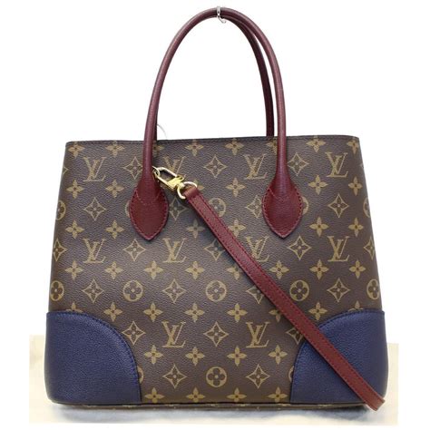 tradesy louis vuitton bag|Tradesy Review: a Luxury Resale Platform With Big Designer .